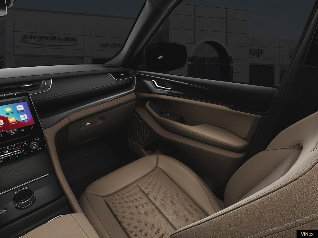 new 2025 Jeep Grand Cherokee car, priced at $54,215