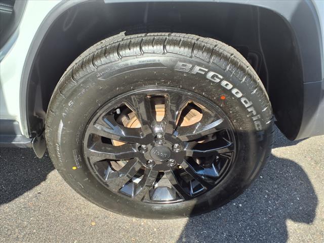 used 2021 Jeep Cherokee car, priced at $24,500