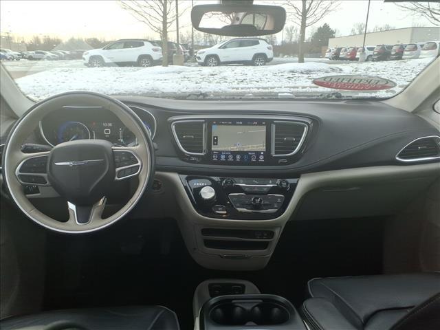 used 2020 Chrysler Pacifica car, priced at $25,000