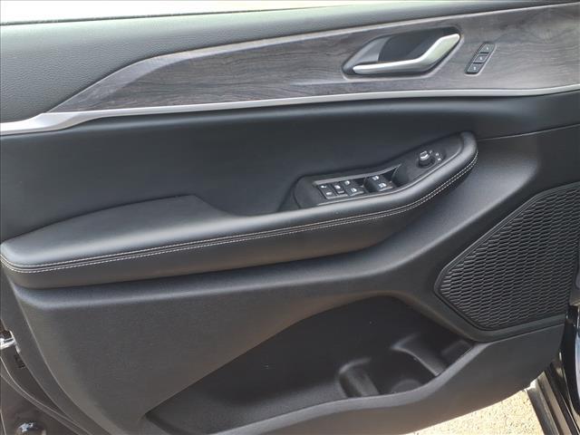used 2024 Jeep Grand Cherokee L car, priced at $38,800