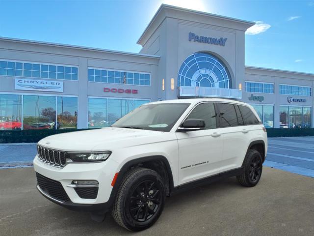 used 2023 Jeep Grand Cherokee car, priced at $35,000