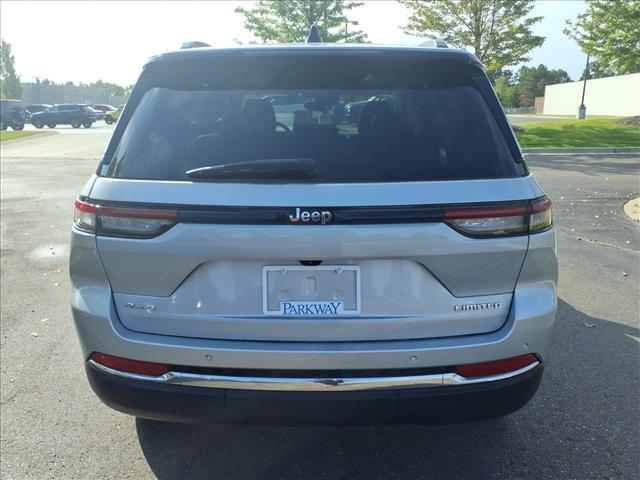 used 2023 Jeep Grand Cherokee car, priced at $33,400