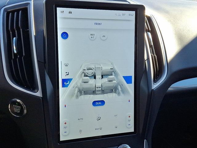 used 2024 Ford Edge car, priced at $26,995