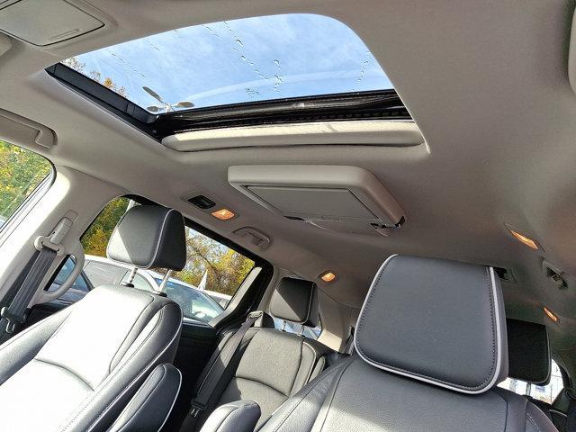 used 2025 Honda Odyssey car, priced at $43,274