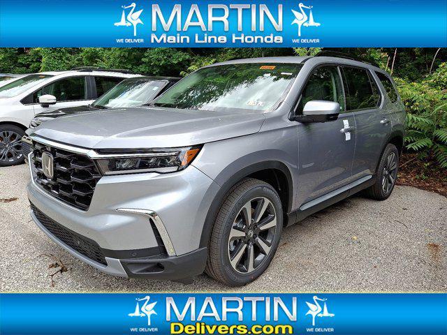 new 2025 Honda Pilot car, priced at $54,530