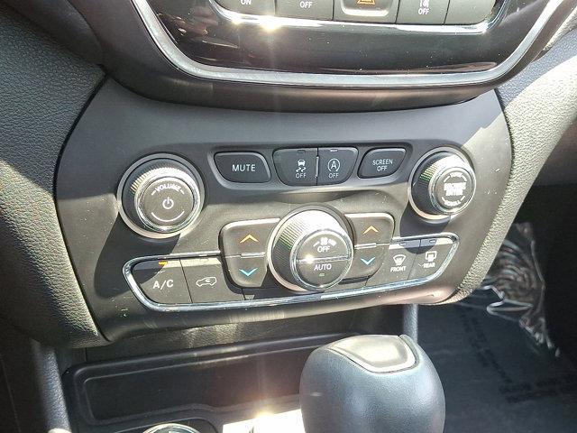 used 2021 Jeep Cherokee car, priced at $21,057