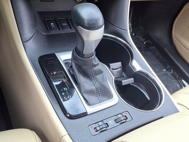 used 2016 Toyota Highlander car, priced at $21,200