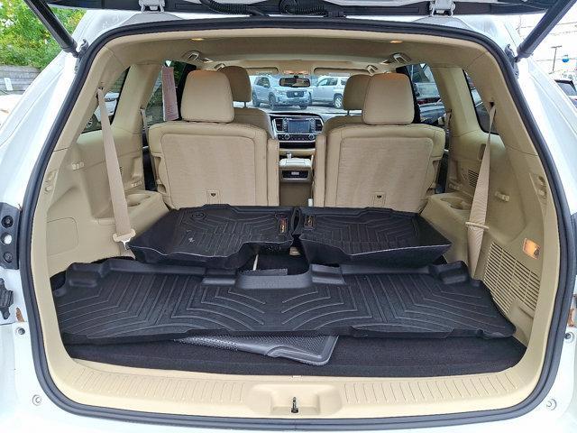 used 2016 Toyota Highlander car, priced at $21,200