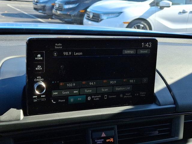 used 2025 Honda Pilot car, priced at $47,275