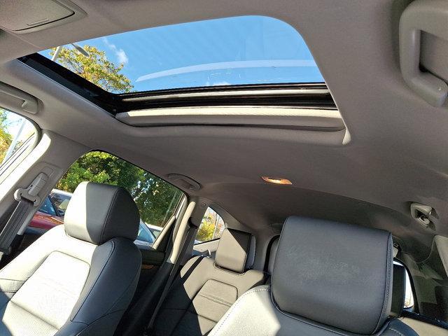 used 2022 Honda CR-V car, priced at $31,995