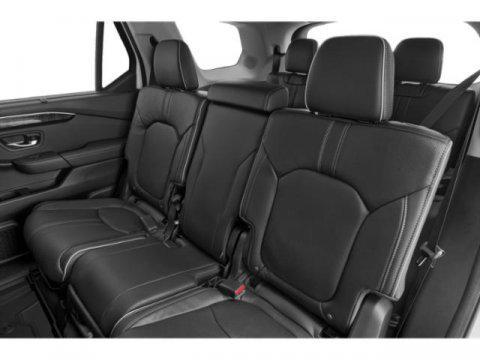 new 2025 Honda Pilot car, priced at $50,727