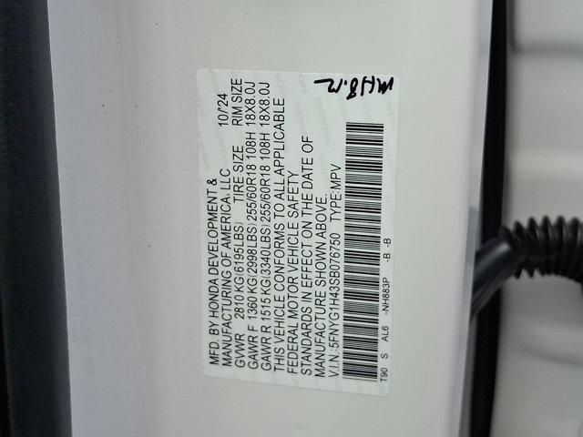 used 2025 Honda Pilot car, priced at $44,393