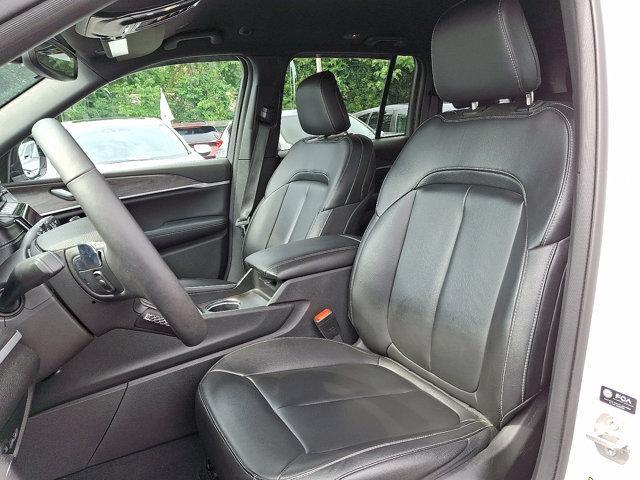 used 2024 Jeep Grand Cherokee car, priced at $41,620