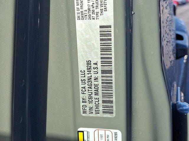 used 2022 Jeep Gladiator car, priced at $27,585