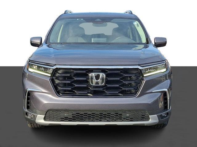 used 2023 Honda Pilot car, priced at $41,222