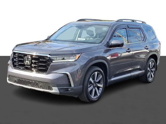 used 2023 Honda Pilot car, priced at $41,222