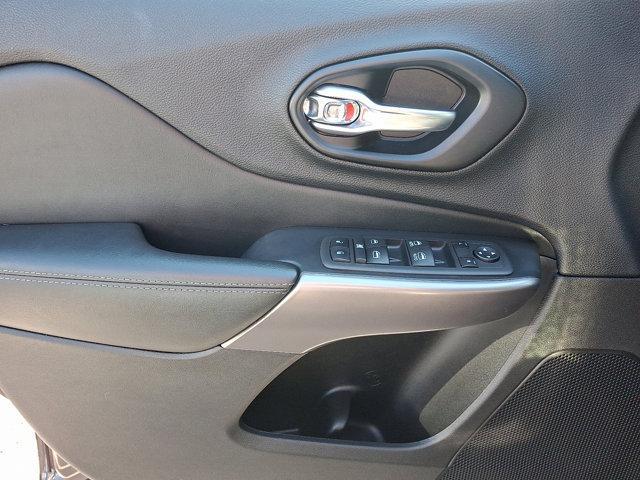 used 2021 Jeep Cherokee car, priced at $24,101