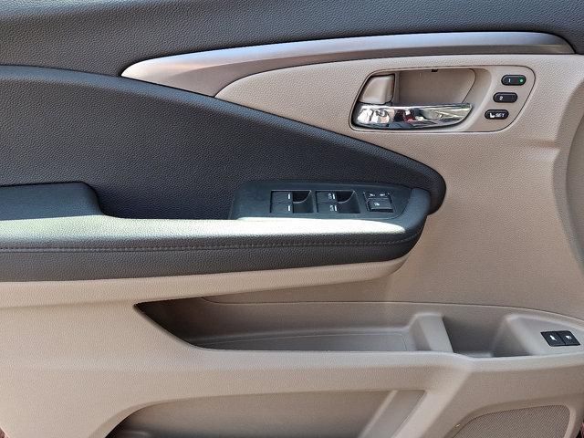 used 2022 Honda Pilot car, priced at $35,505