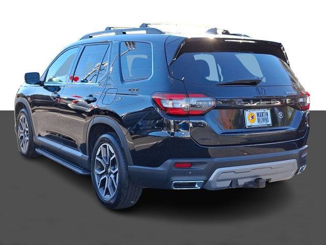 used 2023 Honda Pilot car, priced at $44,047