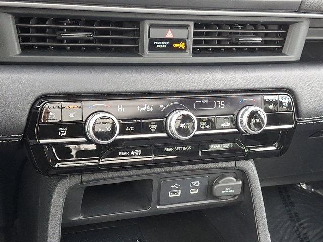 used 2023 Honda Pilot car, priced at $43,847