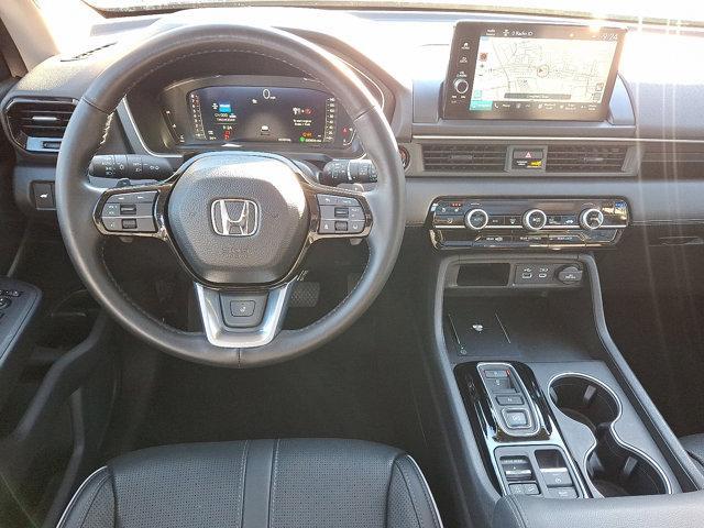 used 2023 Honda Pilot car, priced at $44,047
