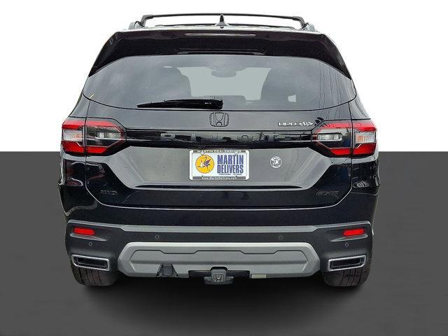 used 2023 Honda Pilot car, priced at $43,847