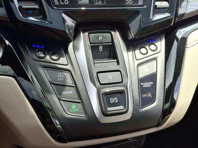 used 2023 Honda Odyssey car, priced at $43,438