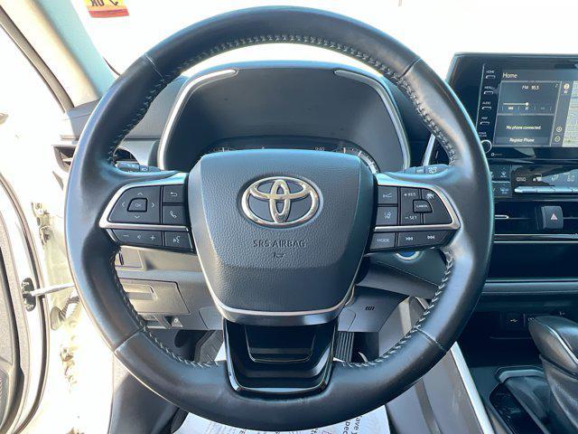 used 2021 Toyota Highlander Hybrid car, priced at $25,973