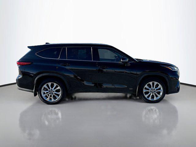 used 2023 Toyota Highlander Hybrid car, priced at $49,977