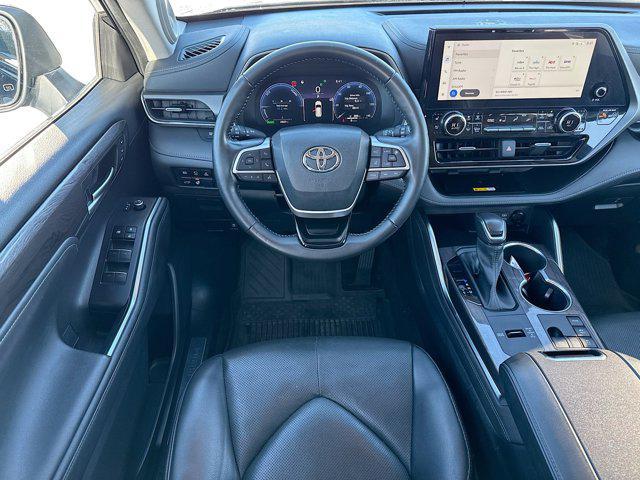 used 2023 Toyota Highlander Hybrid car, priced at $49,977