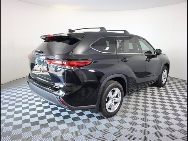 used 2020 Toyota Highlander car, priced at $29,987