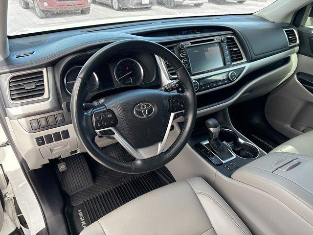 used 2019 Toyota Highlander car, priced at $24,497