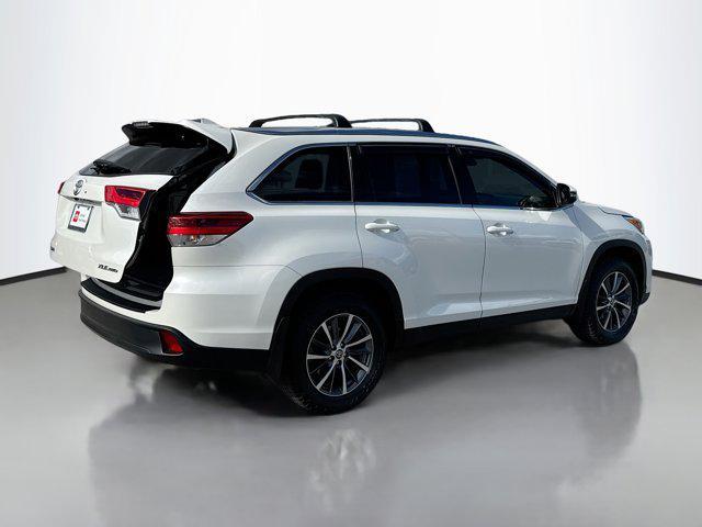 used 2019 Toyota Highlander car, priced at $24,497