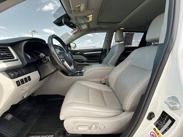 used 2019 Toyota Highlander car, priced at $24,497