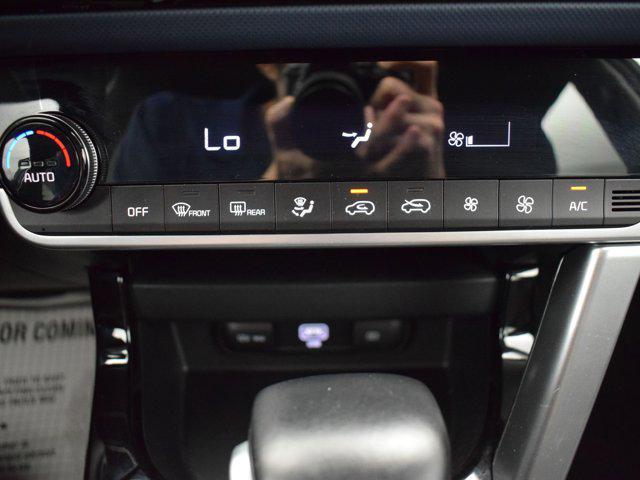 used 2023 Kia Seltos car, priced at $22,490