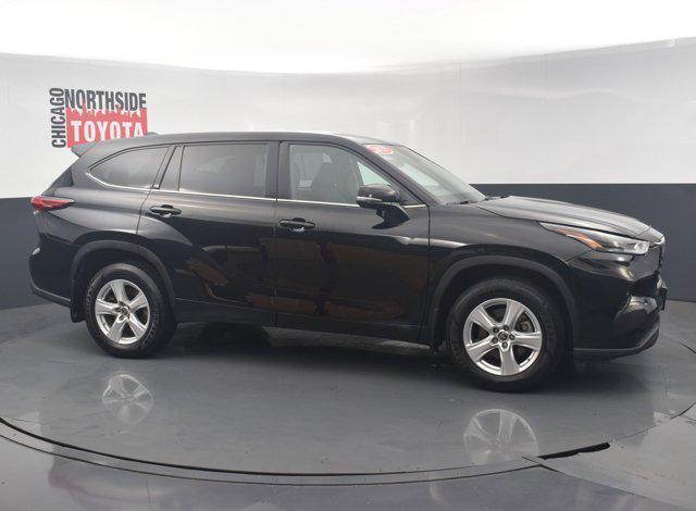 used 2022 Toyota Highlander car, priced at $29,990