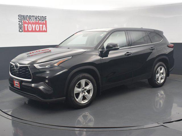 used 2022 Toyota Highlander car, priced at $29,990