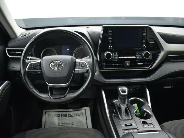 used 2022 Toyota Highlander car, priced at $29,990
