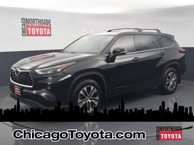 used 2022 Toyota Highlander car, priced at $33,190