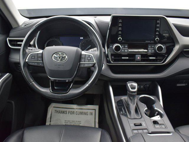 used 2021 Toyota Highlander car, priced at $36,790