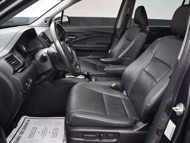 used 2022 Honda Pilot car, priced at $32,490