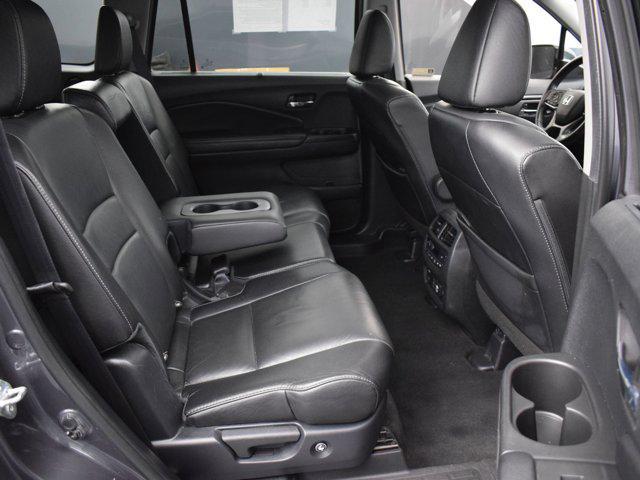 used 2022 Honda Pilot car, priced at $32,490