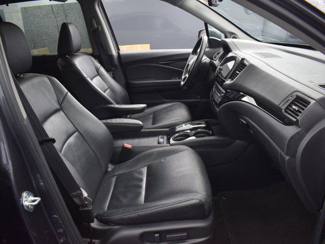 used 2022 Honda Pilot car, priced at $33,490