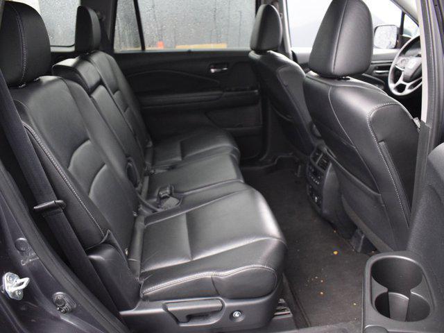 used 2022 Honda Pilot car, priced at $33,490