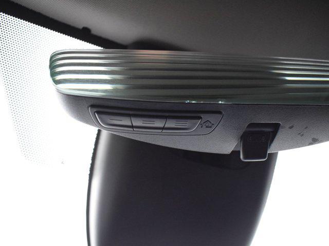 used 2023 Toyota Highlander car, priced at $34,990