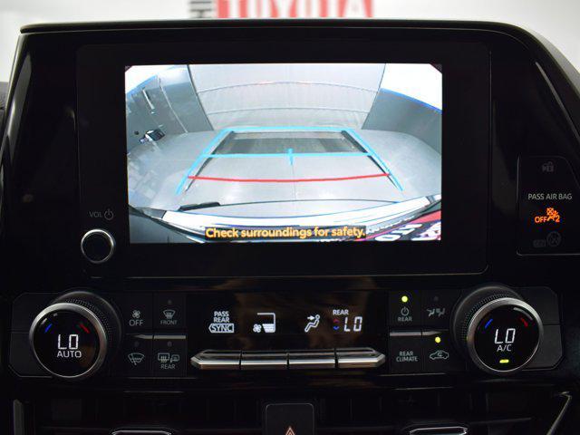 used 2023 Toyota Highlander car, priced at $34,990