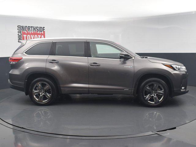 used 2017 Toyota Highlander Hybrid car, priced at $27,690