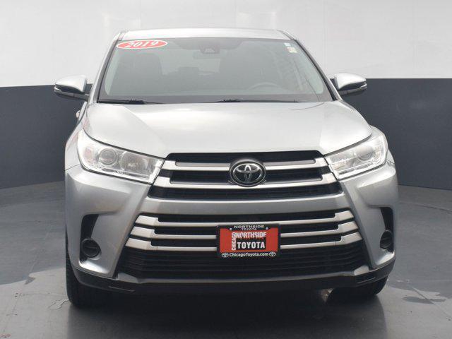 used 2019 Toyota Highlander car, priced at $26,290