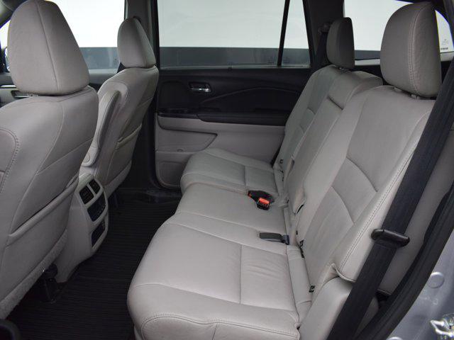 used 2022 Honda Pilot car, priced at $31,990