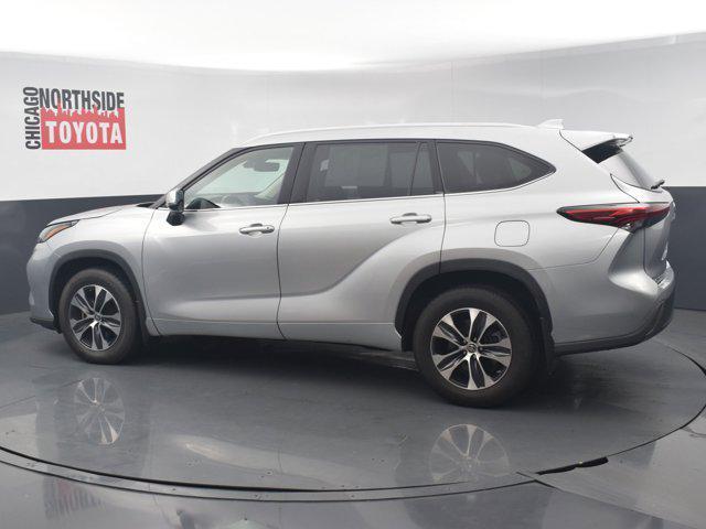 used 2022 Toyota Highlander car, priced at $35,790